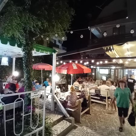 Guesthouse Oasis Kiten  Zewnętrze zdjęcie