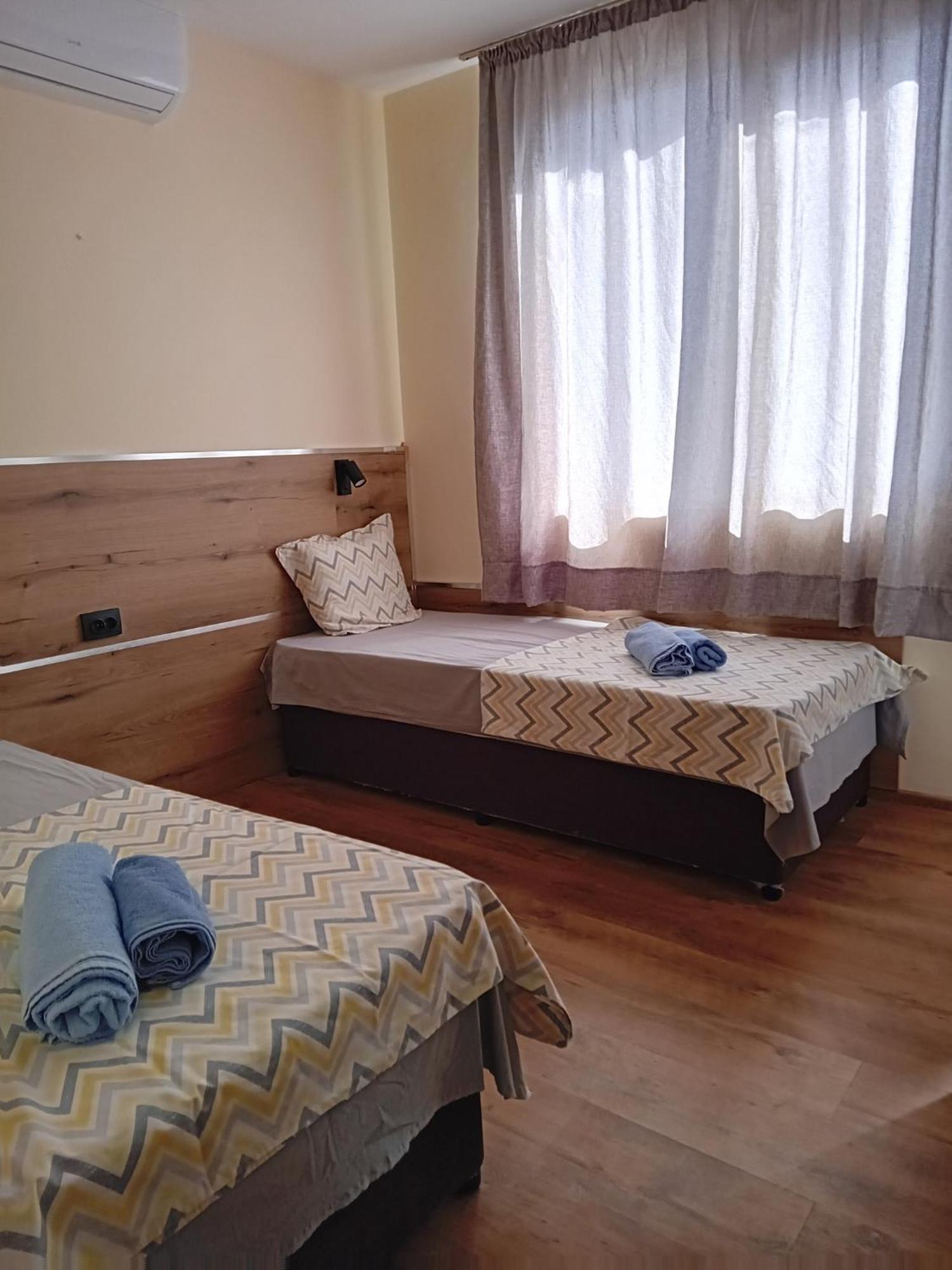Guesthouse Oasis Kiten  Zewnętrze zdjęcie