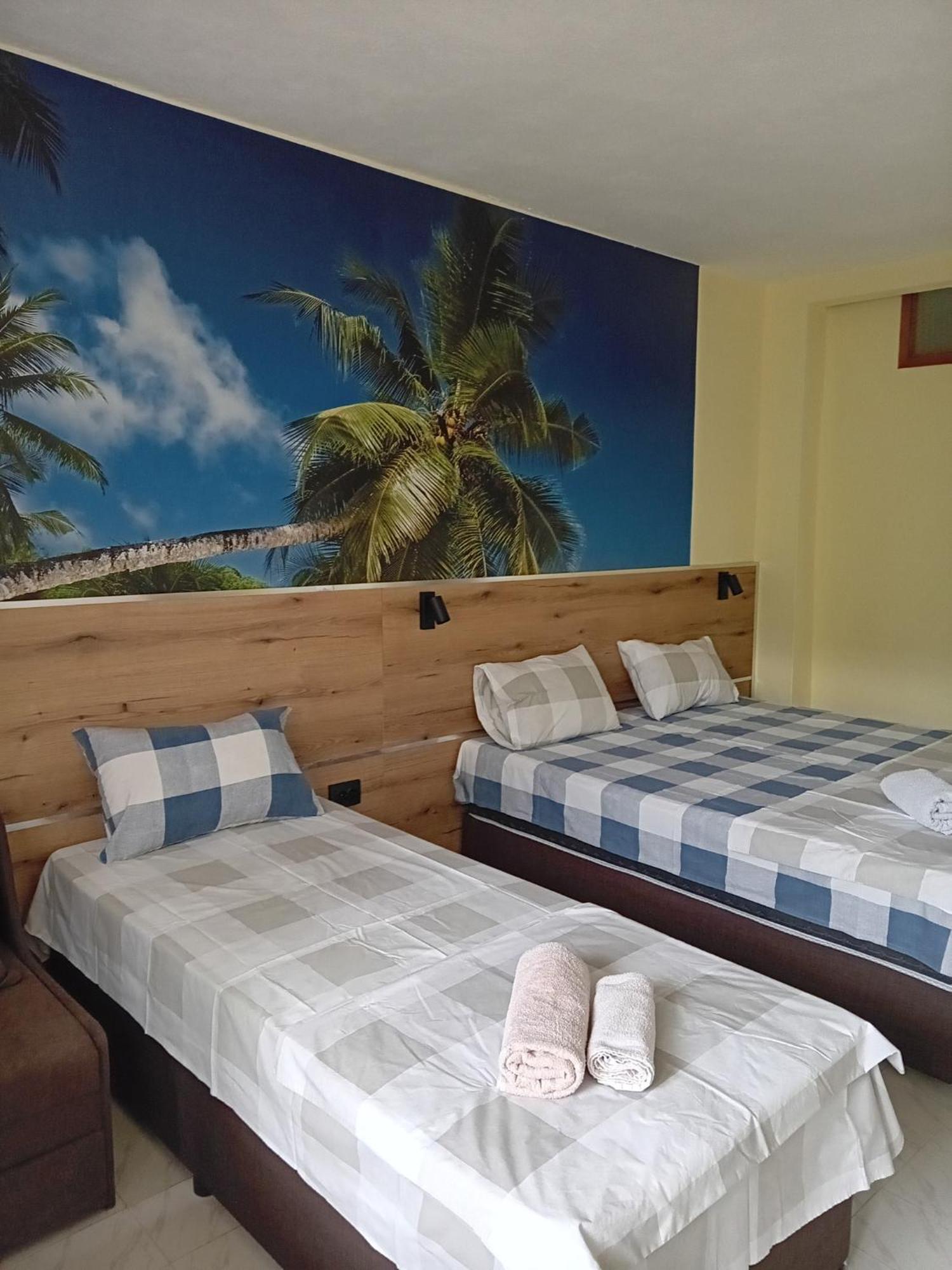 Guesthouse Oasis Kiten  Zewnętrze zdjęcie