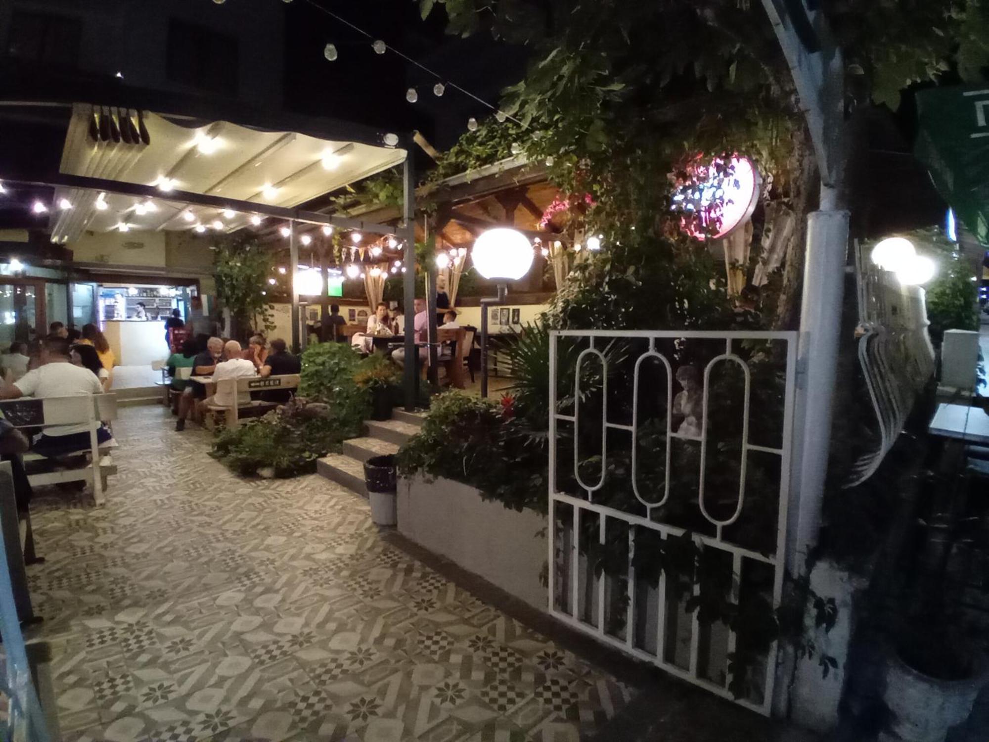 Guesthouse Oasis Kiten  Zewnętrze zdjęcie