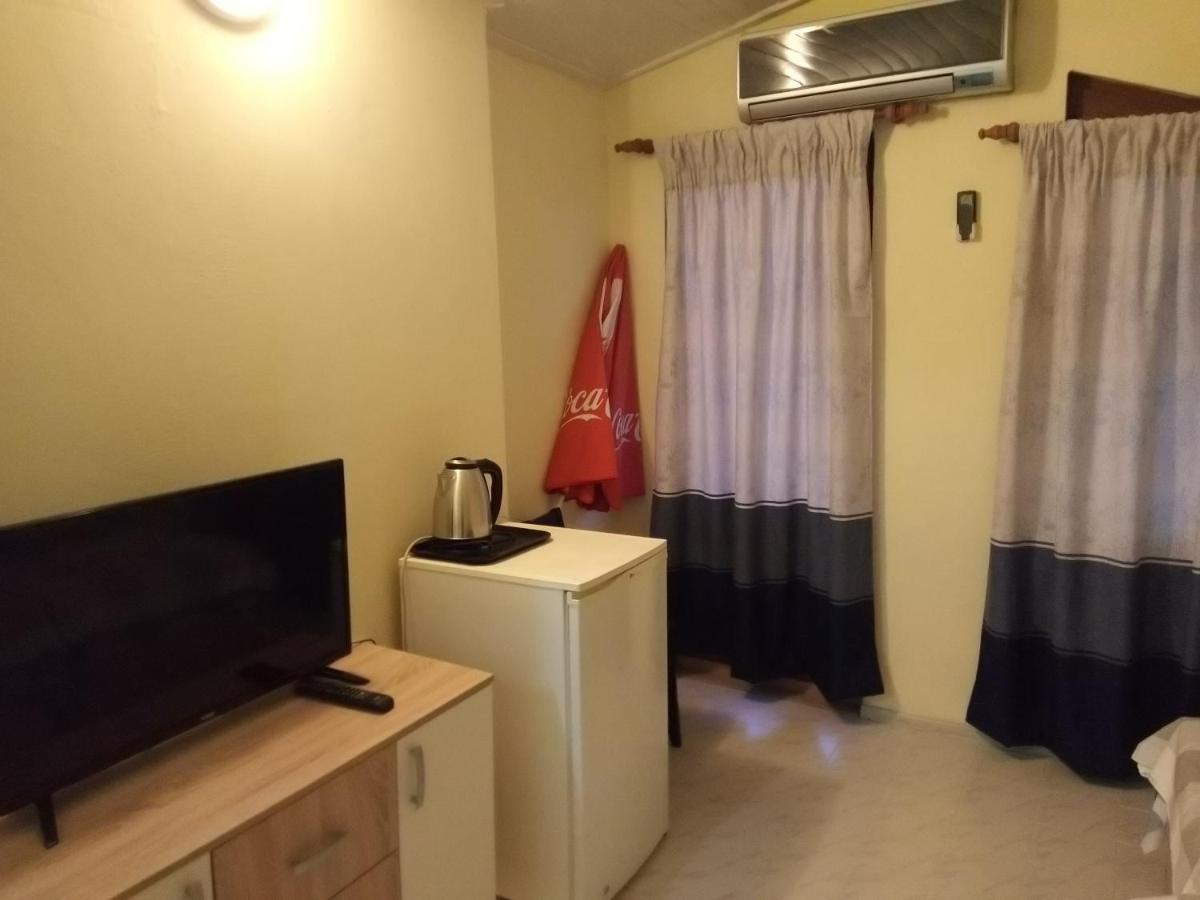 Guesthouse Oasis Kiten  Zewnętrze zdjęcie